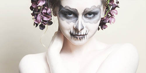 Los mejores maquillaje para halloween, maquillaje de halloween, maquillaje halloween para compartir con tus seres queridos. Encontralas gratis en http://www.Tarjetaz.com